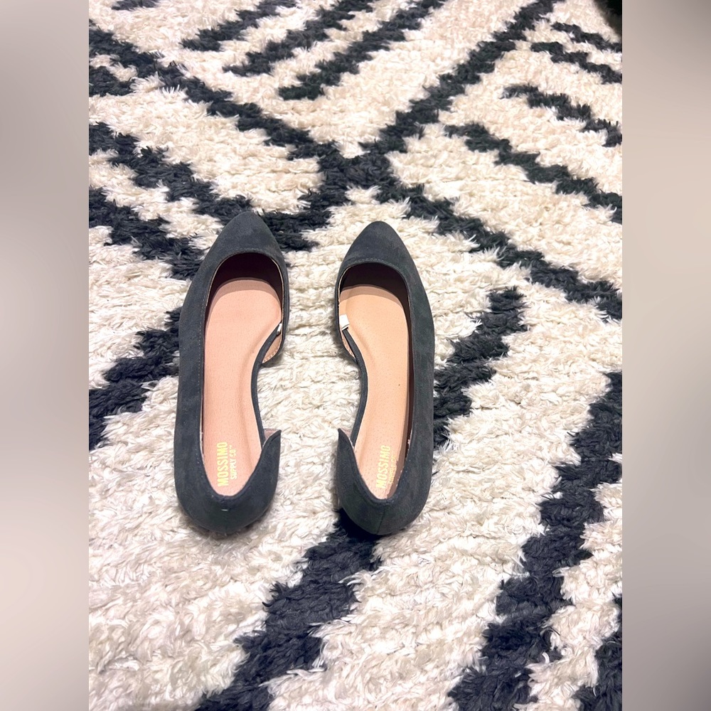 Slate gray size 8 ballet flats